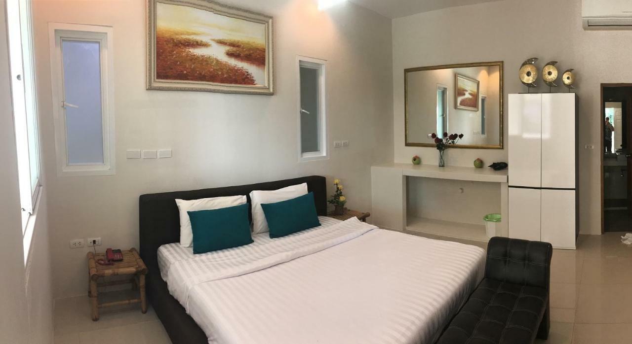 Grand Bleu Ocean View Pool Suite Bãi biển Kamala Ngoại thất bức ảnh