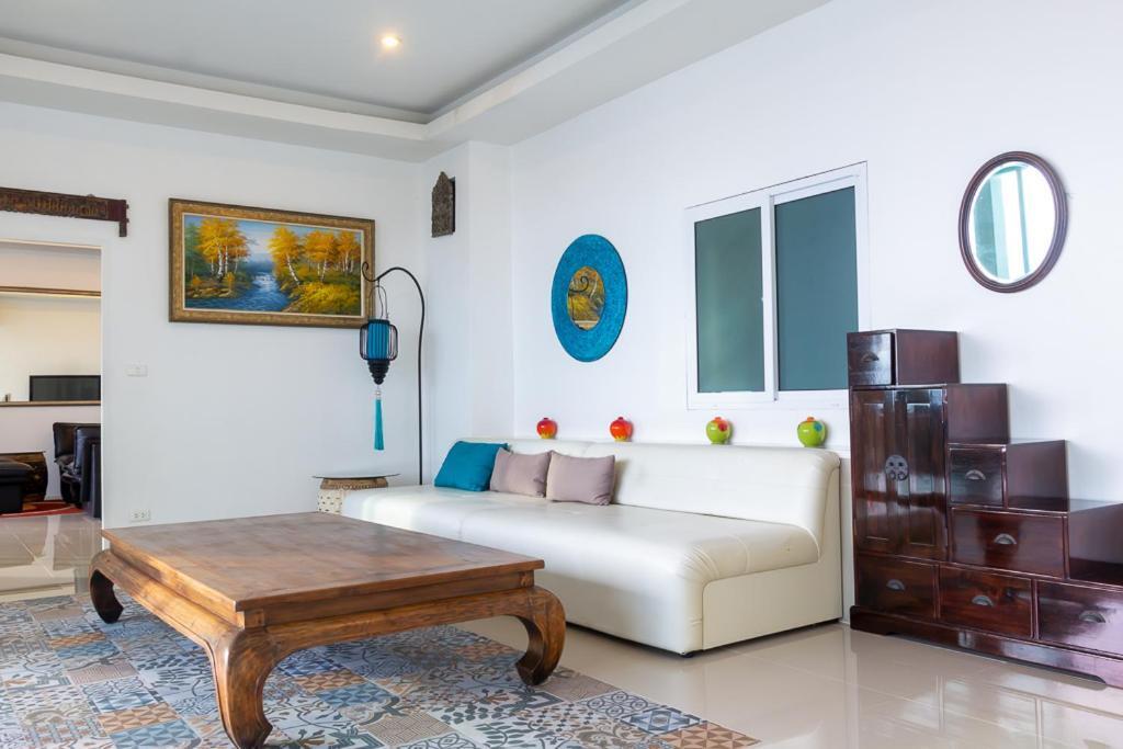 Grand Bleu Ocean View Pool Suite Bãi biển Kamala Ngoại thất bức ảnh